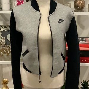 Nike bomer jacket